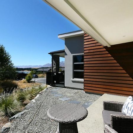 High Country Retreat - Лейк Текапо Екстериор снимка